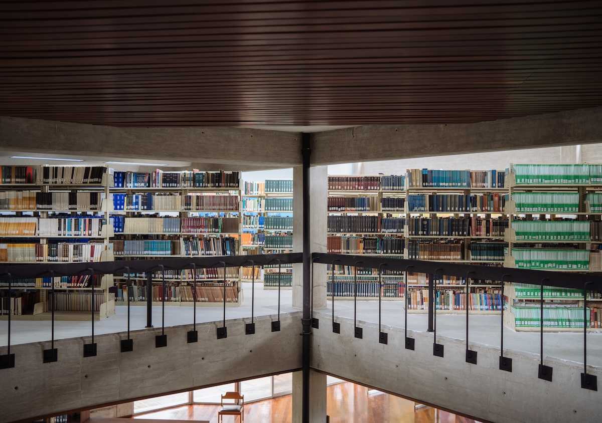 Library at the Venezuelan Institute for Scientific Research, one of the most important scientific institutions in Latin America.