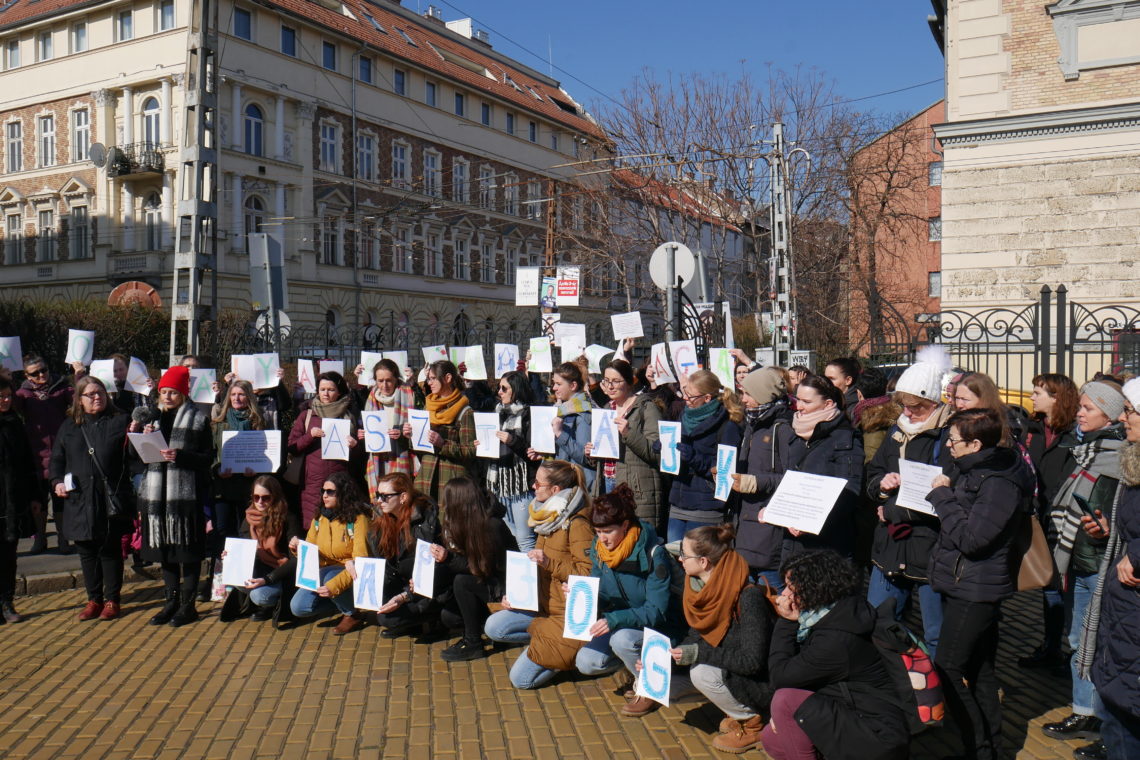 Hungary's teachers' unions prepare largest-ever mobilisation | Progressive  International