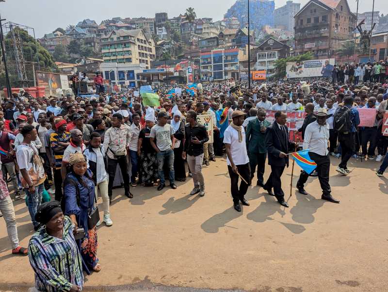 Photograph of people protesting in the Congo. 